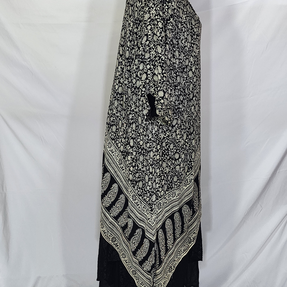 Asymmetrical Black and Cream Dress (1x) - Picture 2 of 4